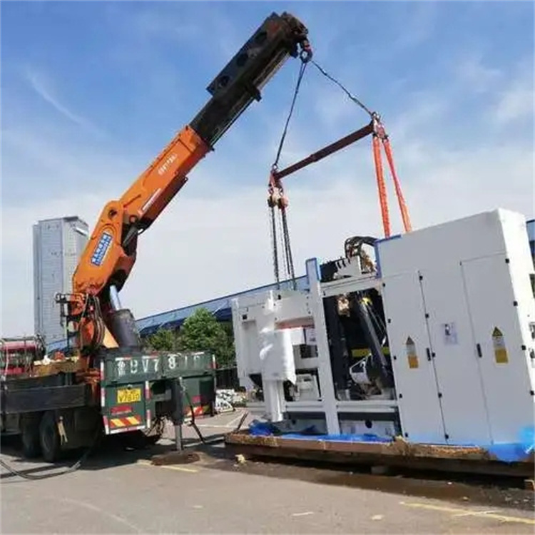 费县附近小吊车联系方式|8-16吨|本地及时服务